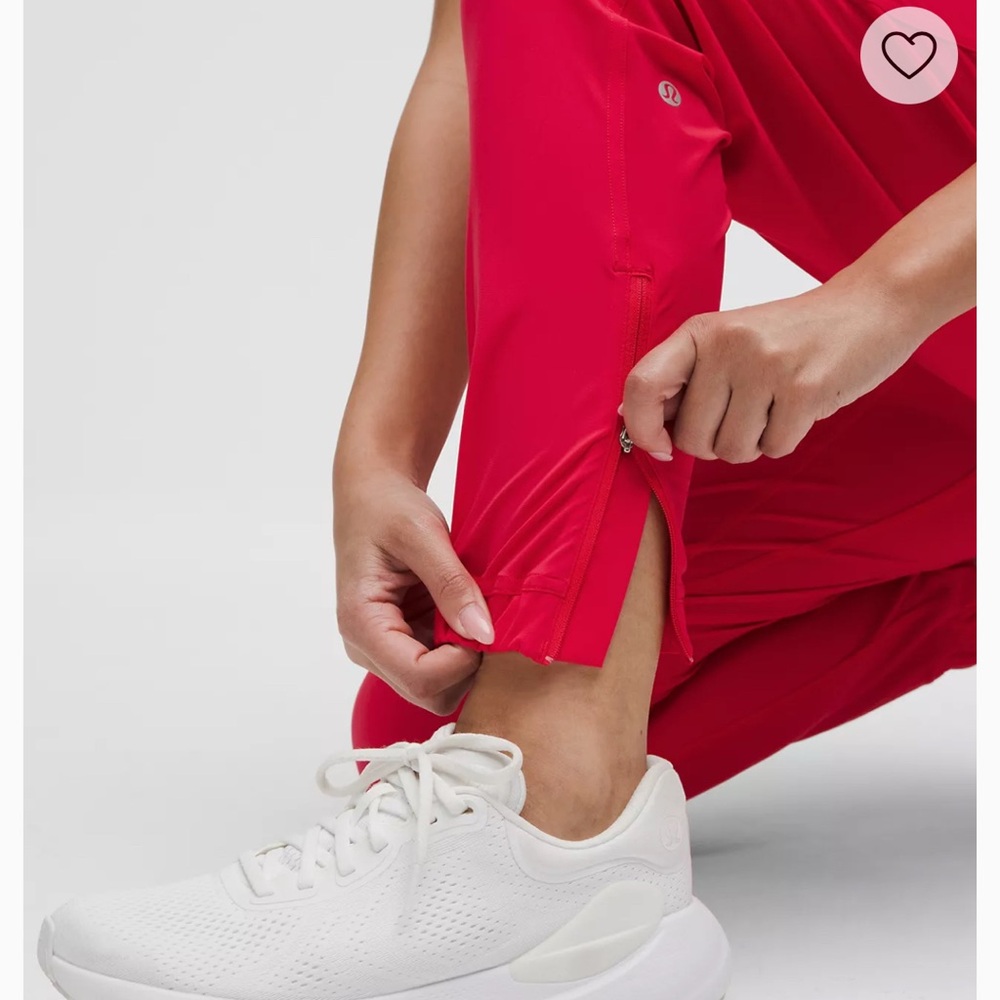 Lululemon Red Adapted state perforated jogger sz 0 - Picture 3 of 9